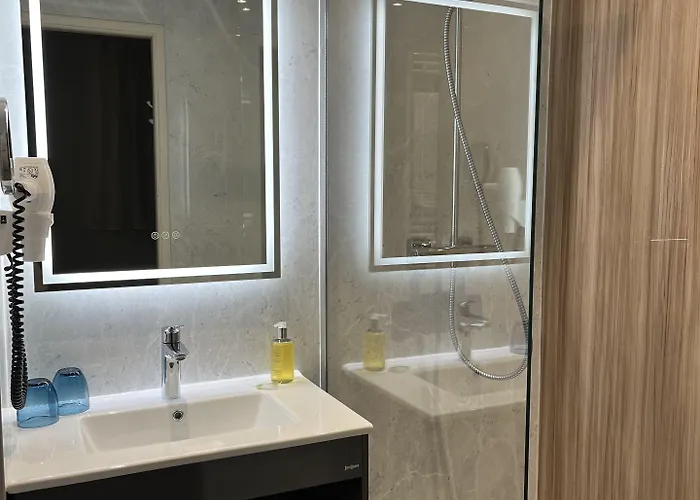 Hotel apartamentowy Les Baladines Thonon-les-Bains