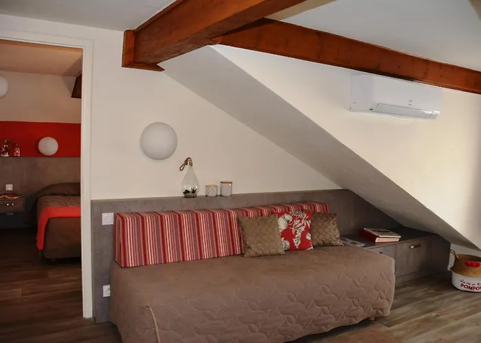 Hotel apartamentowy Les Baladines 3*